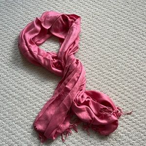 Pink soft scarf